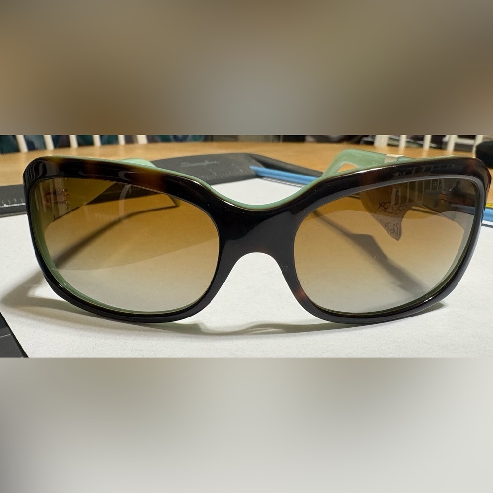 Ralph Lauren Brown and Green Sunglasses with Vintage-Inspired Design - Picture 1 of 16